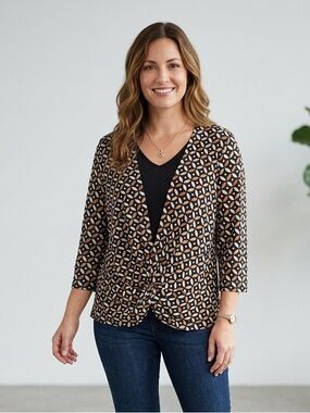 Carolyn Taylor Geometric Twist Front 2-in-1 Top Size‎ Large 3/4 Sleeve Office